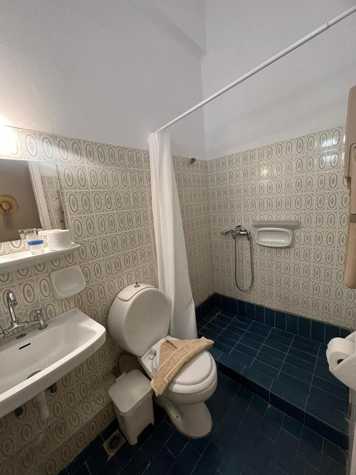 Vassilikon Hotel Loutráki Habitación foto